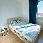 Lux Corner Park Przestronne Mieszkanie Z Klimatyzacja I Podziemnym Garazem Pruszków