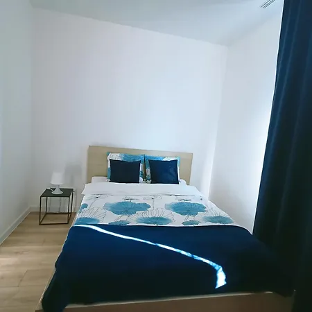 Lux Corner Park Przestronne Mieszkanie Z Klimatyzacja I Podziemnym Garazem * Pruszków