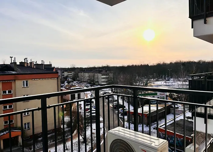 Daire Lux Corner Park Przestronne Mieszkanie Z Klimatyzacja I Podziemnym Garazem Pruszków